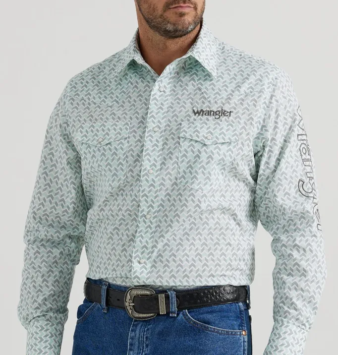 112346224 - Wrangler Men's Classic Fit LS - White