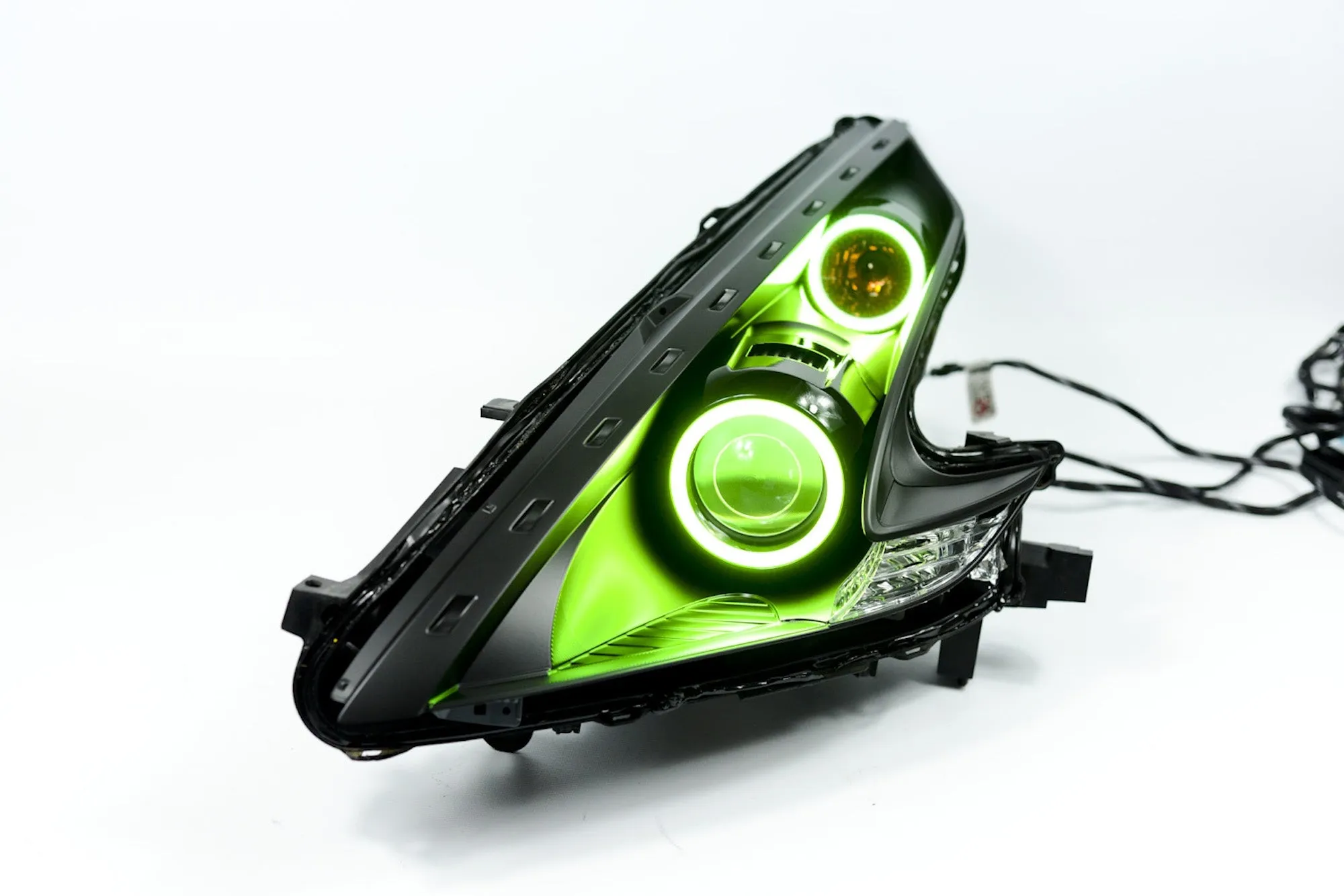 160mm Profile Prism (RGB)